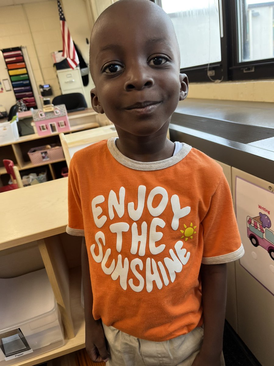 Even on a rainy day our sprouts were enjoying the sunshine in our classrooms! #ShineOn #WeAre54 #ELC