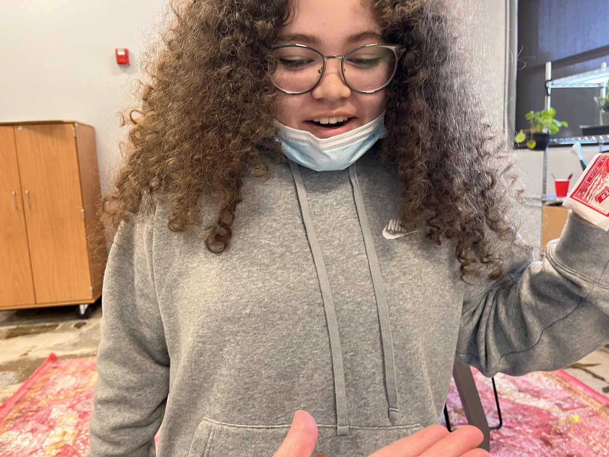 _JenThomas's tweet photo. The mysterious Fortune Fish lab made an appearance in 7th grade last week! Ss tested temperature, electricity, emotions and moisture to test their hypotheses about how the fish moves. Do you know the answer? They do! #TurnerFamily https://t.co/yH6Tch4iEW