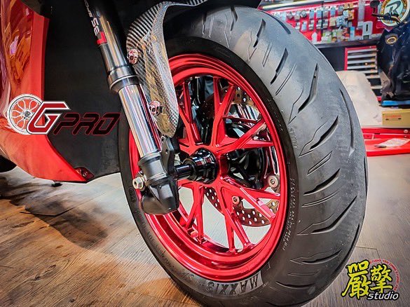 G_protech's tweet photo. Stunning look, this Yamaha Force got dialed with an awesome set of GS8 in Red anodize, possible thanks to @wxes50816 who made it possible for another fellow rider.
.
Get yours now!!!
.
________________
Like - Follow - Share
________________
.
#yamahaforce #yamahaforce155 https://t.co/NeDEWiQgNc
