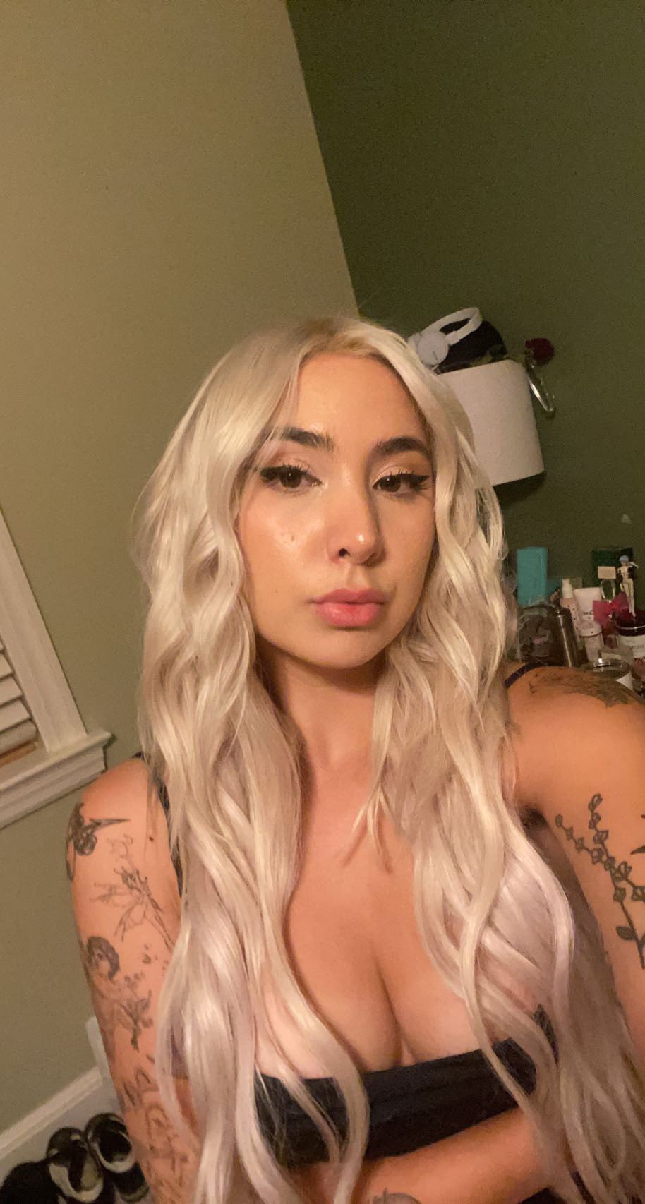 meatball on Twitter "BevsNotGuilty I hope so. My tan lines r crazy