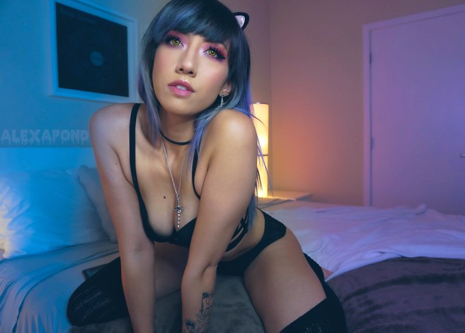 Loot Goblin - 1 pic. (｡>﹏<｡) https://t.co/EiKoEU8C8x