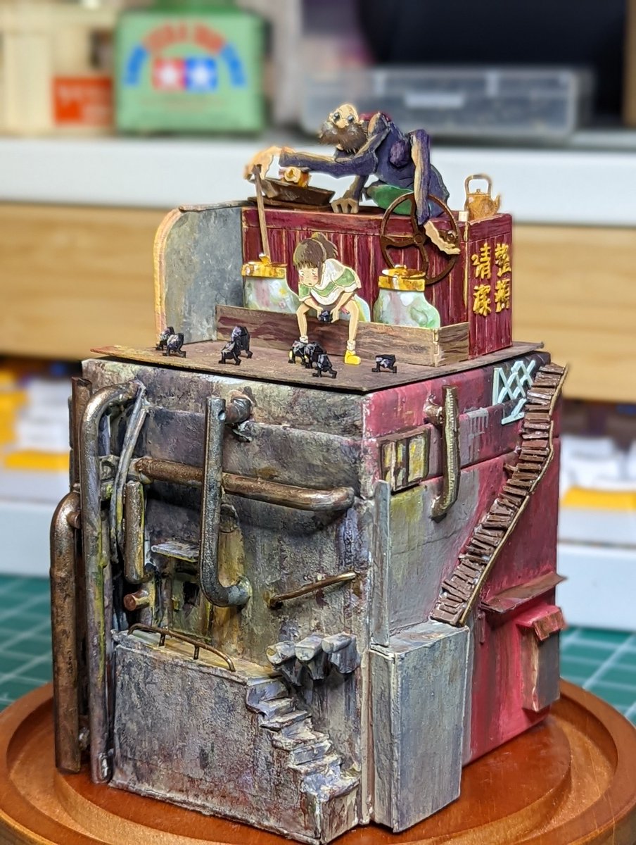 kupoknots's tweet photo. A few more minor details left for tomorrow. 💤 Eager to see it in daylight and with fresh eyes. 

#Miniatures #miniaturepainting #miniatuart #SpiritedAway #StudioGhibli #painting https://t.co/UuKKJGUS2B