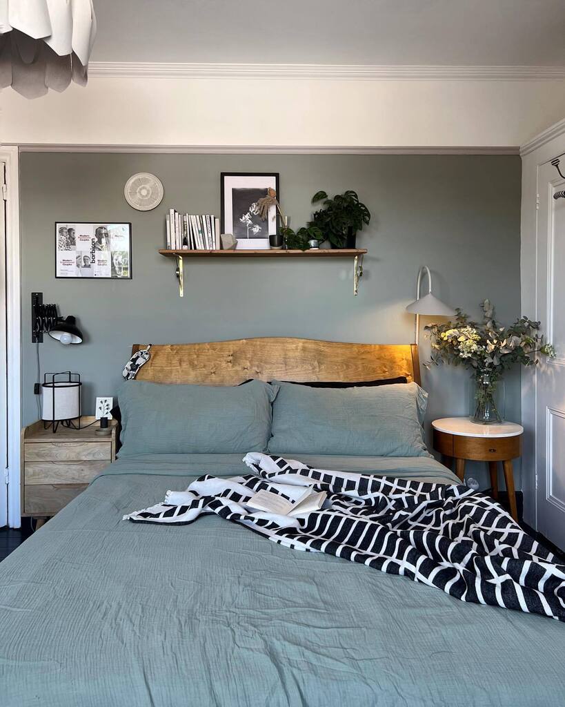 DesignSodaBlog's tweet image. Good morning, who is starting to get the September feels?! I’m changing my mindset from sun chaser to blankets, candles and books soon, I love autumn, how about you? 
[throw purchased with a discount by @kristinadamstudio] instagr.am/p/Ch34FQ2t7qf/