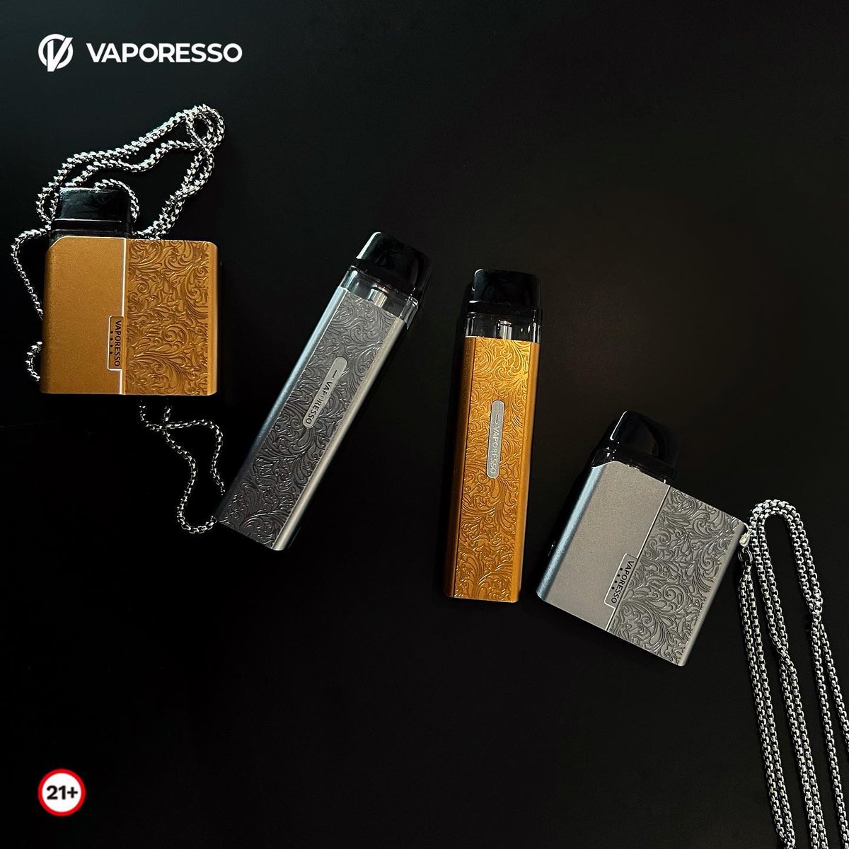 StoreVaporesso's tweet photo. We think the Xros mini & NANO baroque looks absolutely phenomenal in the lovely sunlight 😁😁It is time to upgrade your vaping gear and let them become friends with each other.
#xrosmini #xrosnano #xros #vaporessoxros #baroque #sunlight #weather #vapelife #vapefam https://t.co/BZXvBKeWIz