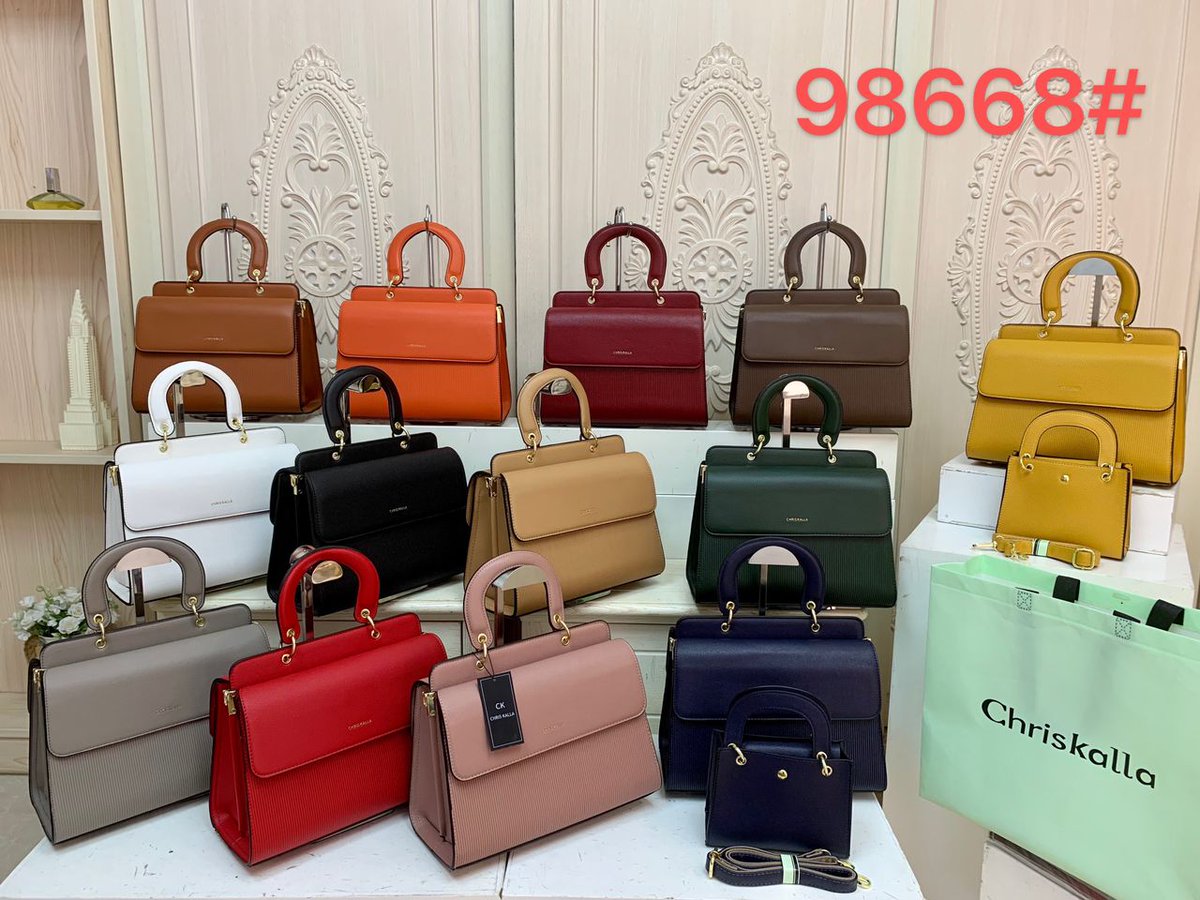 shezeeAzom's tweet image. 