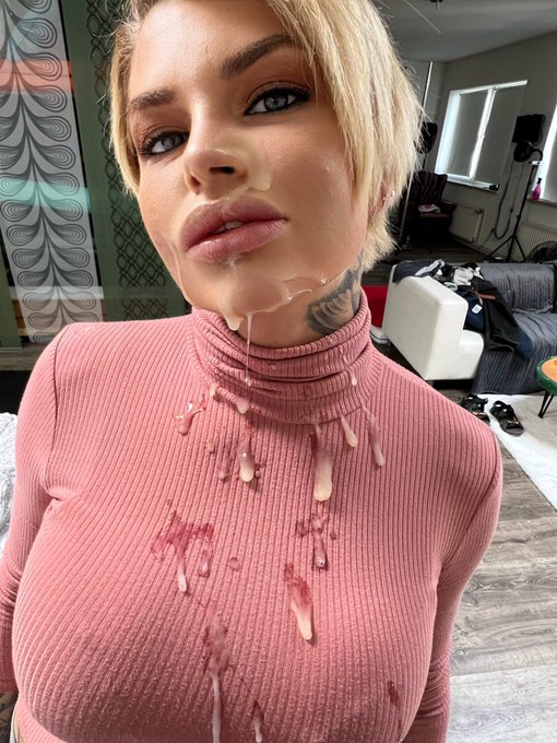 Guten Morgen mein Lieber, heute startet mein "Quick Wichs" 💦 Ich bin f&uuml;r Dich live in der Fr&uuml;hst&uuml;ckspause<a href="/tag/ferienaufdembauernhof"class="tags"><span>#ferienaufdembauernhof</span></a>