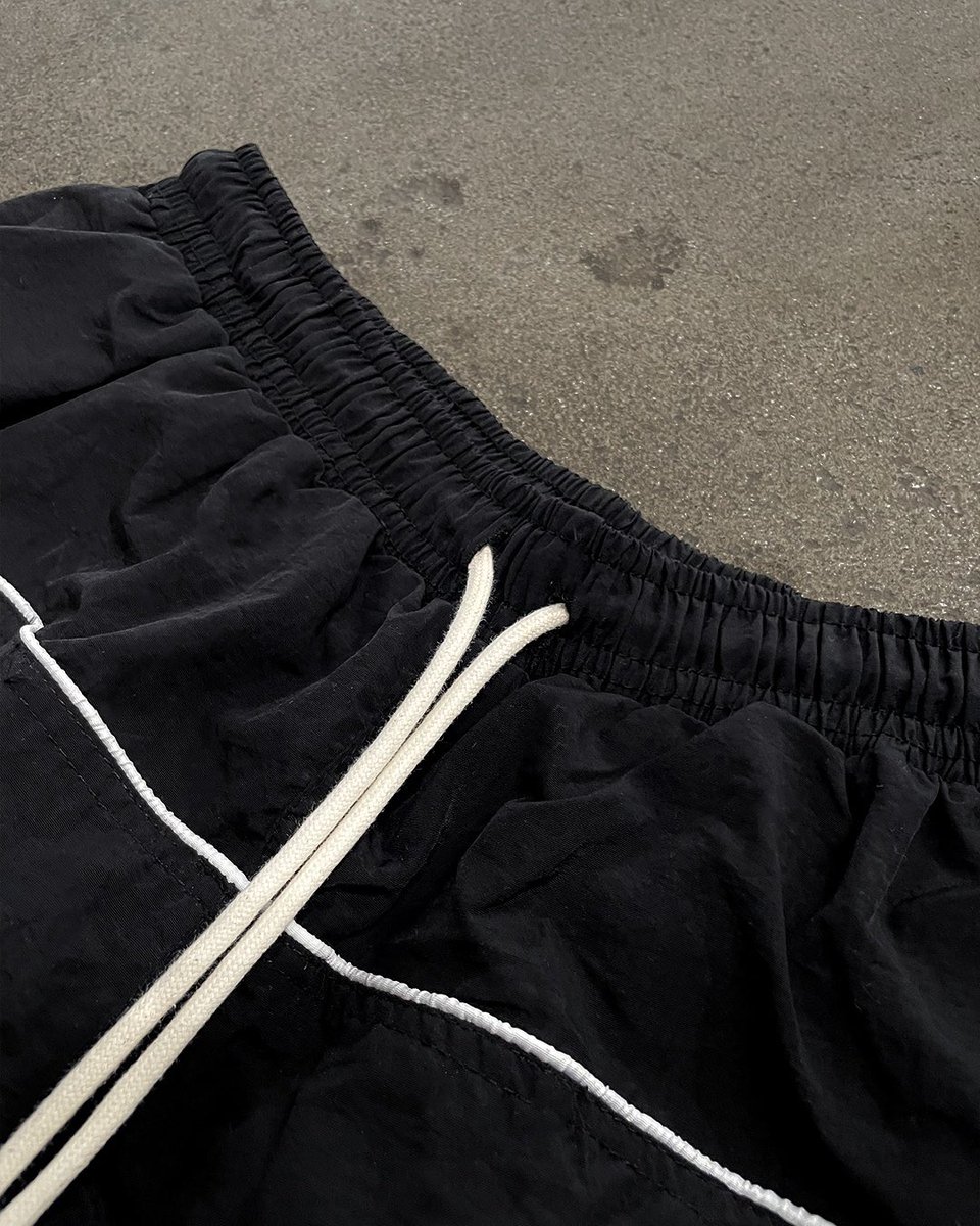 jamesjbarcena's tweet photo. Made these cool shorts, dropping Friday. https://t.co/oNKl3lDzJ5