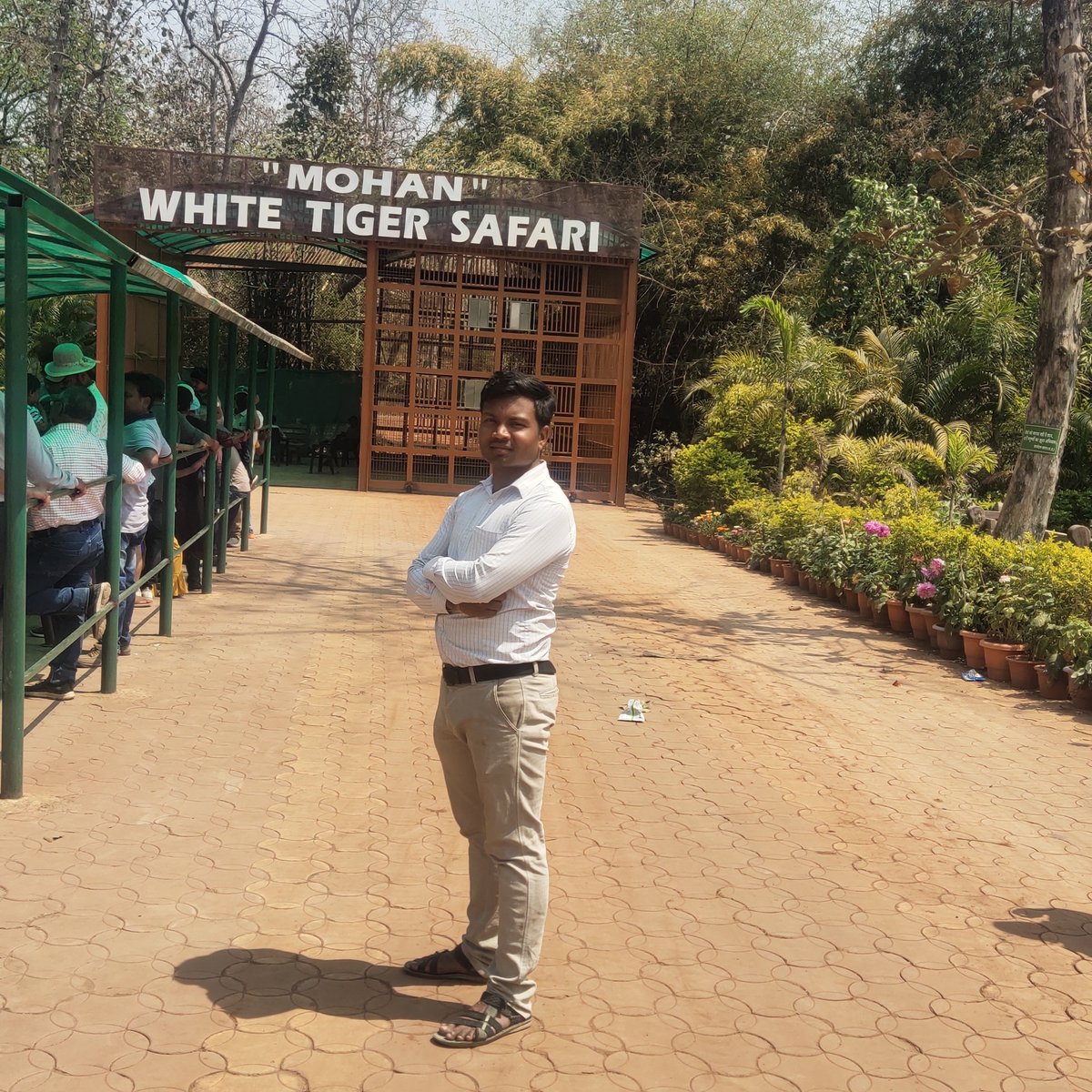 ANANDVI22785010's tweet photo. #NewProfilePic https://t.co/njGi1OiU73