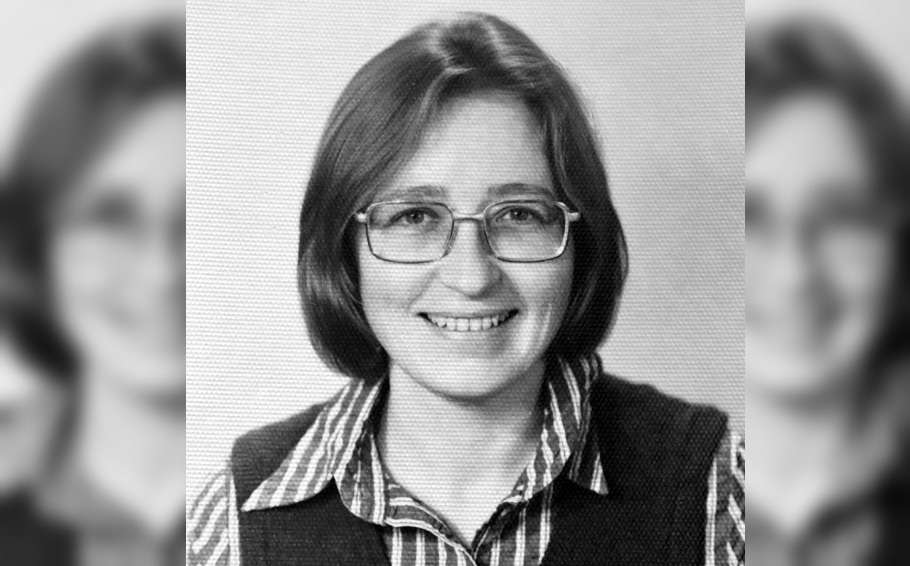 qnews_media's tweet photo. Australian gay and women's rights pioneer Dr Sue Wills has died https://t.co/DOASdb5F0x #History #NSW https://t.co/Alc875lmWV