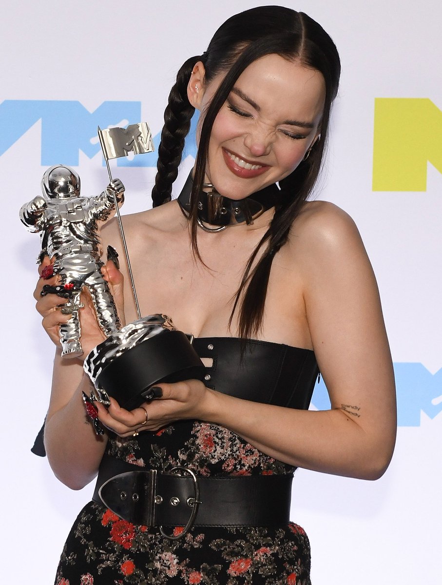 favorite nose scrunch baby <a href="/dovecameron/">Dove Cameron</a> <3