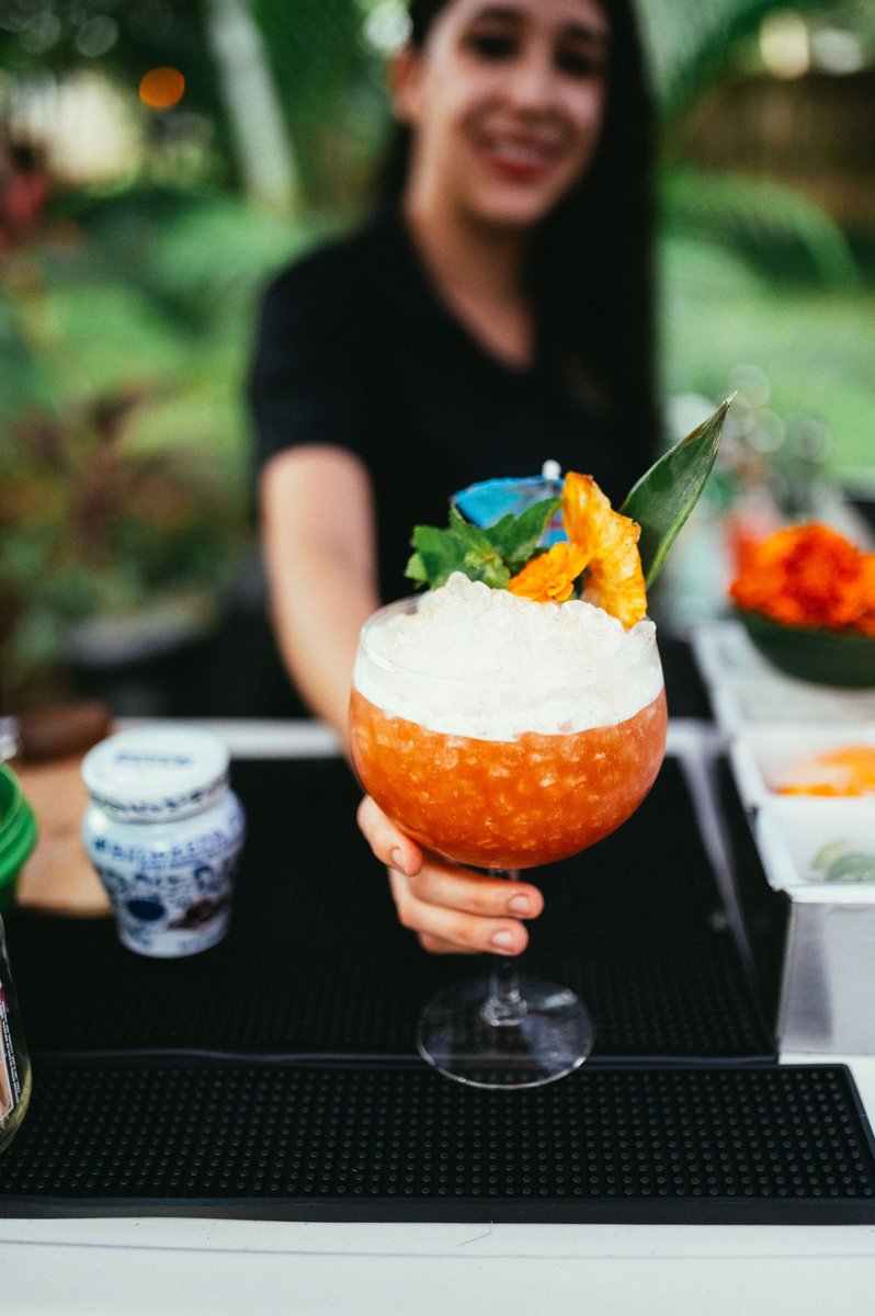 What's your favorite rum cocktail? Be sure to book us for your next event and let us make you a personalized menu with all your favs!
@erin_millerphotography 
#mobilebartendingservice #mobilemixology #corporateevents #weddings  #banquets #parties #centralflorida #preferredvendors