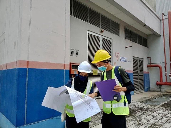 IPMEnquiry's tweet photo. ✅ Site measurement and verification for building plan submission and fire certificate application soon. 🦺📏🏭

#IPMProfessionalServices #BuildingPlan #FireCertificate #SubmissionProcess #BuildingApproval #BombaApproval #SiteVerification #ManufacturingPlant #Architect #Engineer https://t.co/nxnsF6gs7r