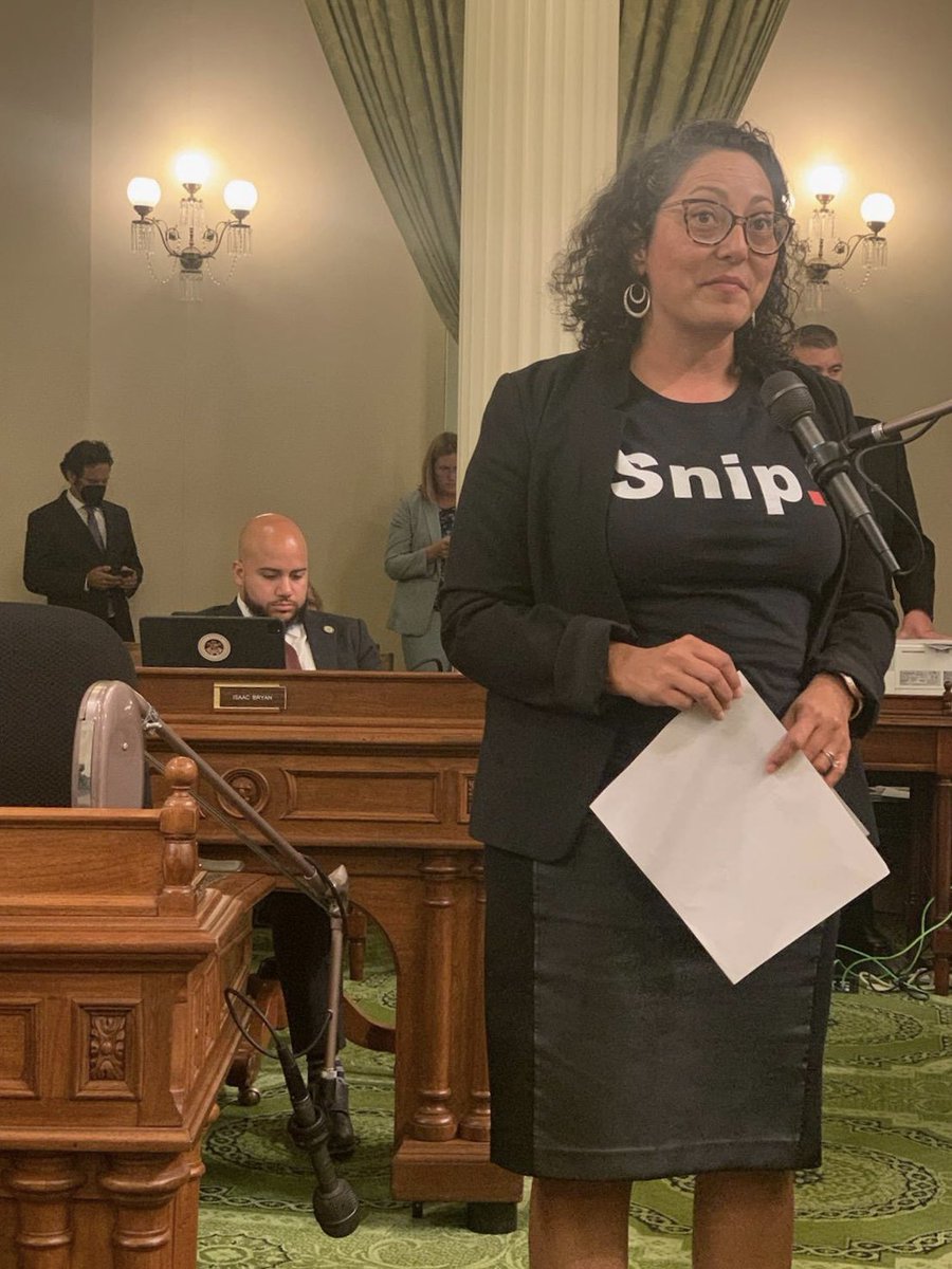 Just presented #SB523 <a href="/SenatorLeyva/">Connie Leyva</a>

Updates contraceptive equity law to be gender inclusive

*Snips* cost for vasectomy (A big deal!)

Expands birth control access &amp; 

Prohibits employers from discriminating against their employees based on their reproductive health decisions.