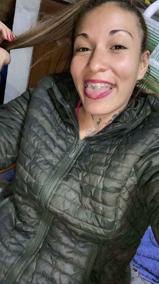 alarconeste's tweet photo. 😝 https://t.co/cnH2UQIoNj