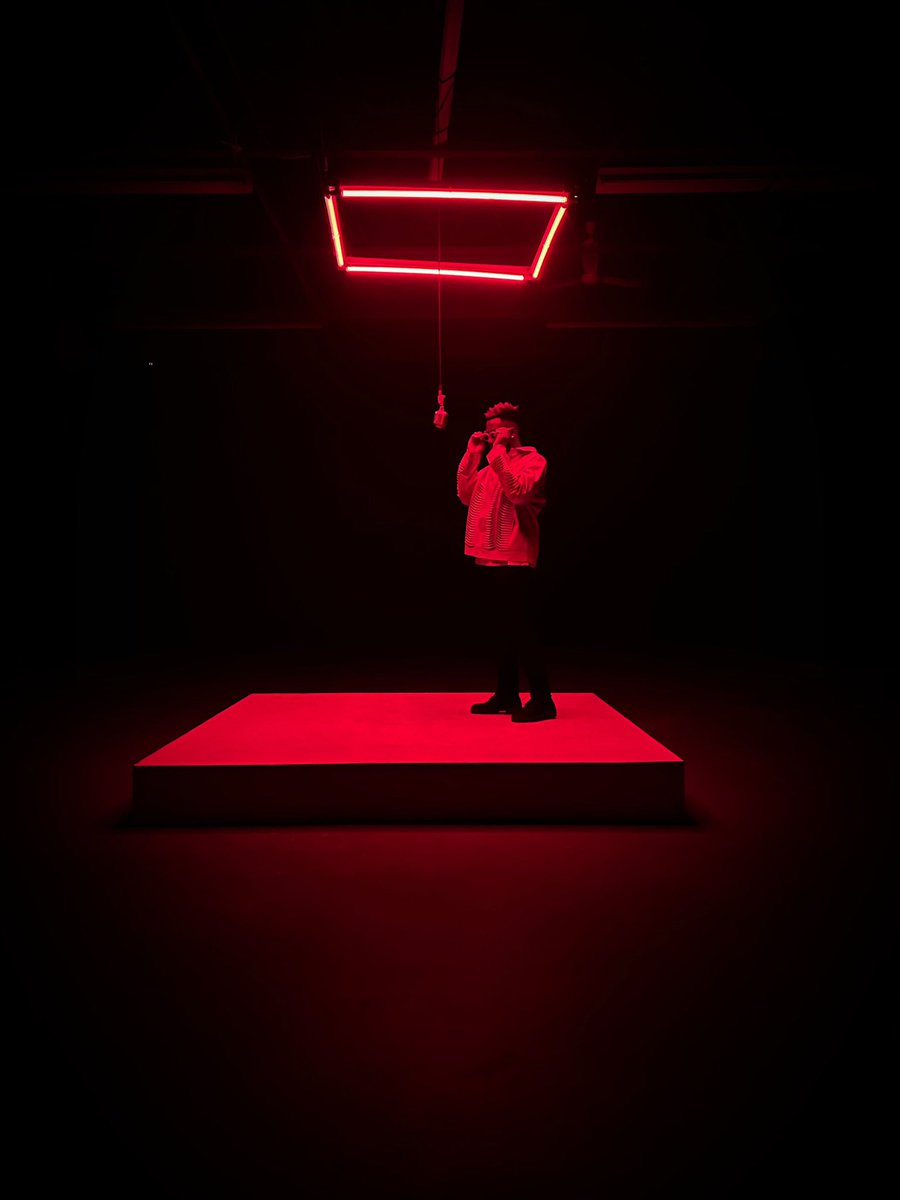 Jbwai4's tweet image. No amount of darkness can kill my shine #kalamity #certifiedep