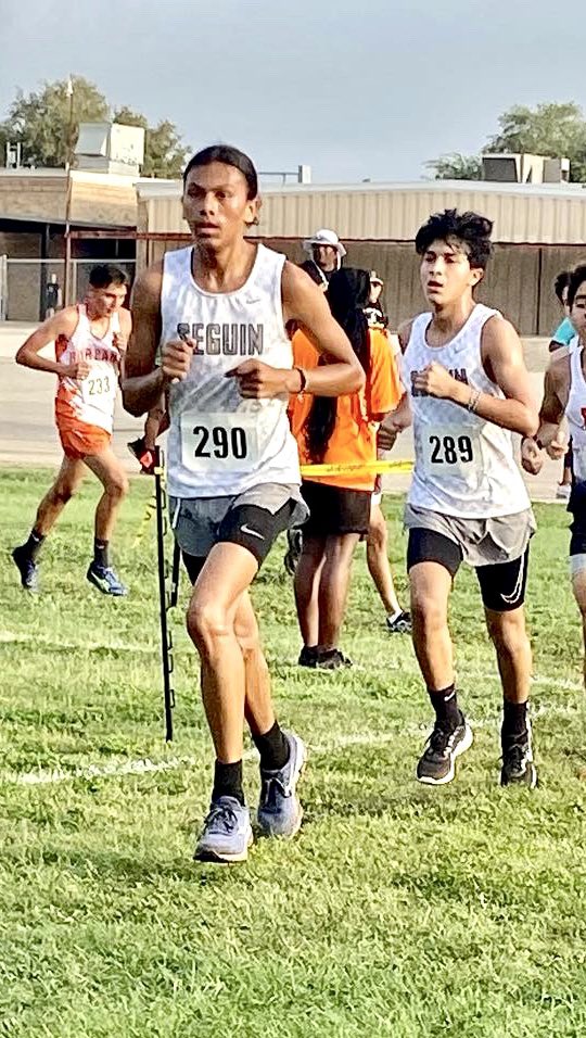 Happiest of Birthdays 🥳 to Seguin XC Varsity Boys, Isaiah IJ Leal and Gabriel Hernandez! 🖤⚔️💛⚔️🖤