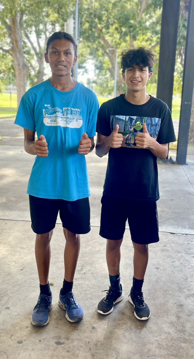 Seguin_XC's tweet photo. Happiest of Birthdays 🥳 to Seguin XC Varsity Boys, Isaiah IJ Leal and Gabriel Hernandez! 🖤⚔️💛⚔️🖤 https://t.co/mEZy1a82gI