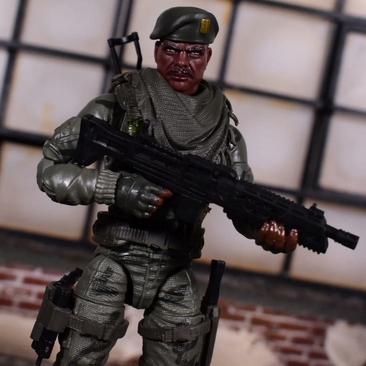 erivera94's tweet photo. "Life in a gang disillusioned Stalker but the skills he learned, he brought with him in the Army and became one of the most trusted men tasked with leading squads in their missions."
#lonzo #wilkinson #stalker #lonzowilkinson #lonzostalkerwilkinson #gijoetoys #gijoehaslab #gijoe https://t.co/eRnmQNFGtn