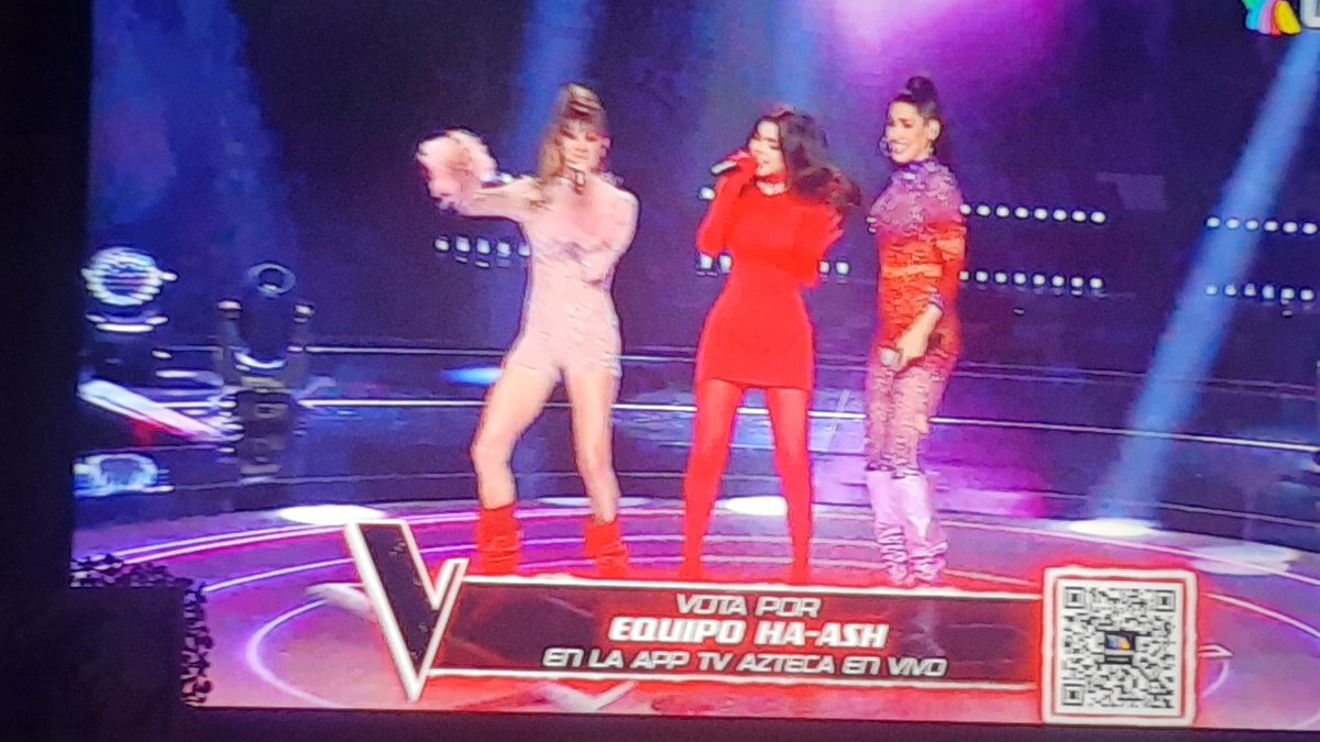 monsealice's tweet photo. #LaVozGranFinal https://t.co/zfBhO7jwfF