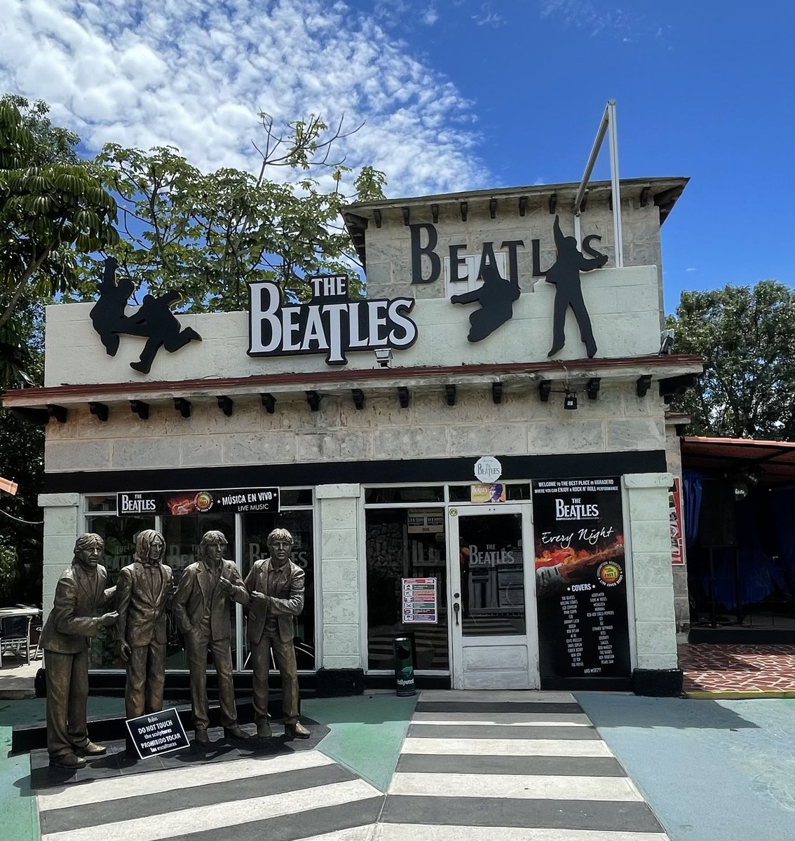 Rocks1Off's tweet photo. Living 30 miles from liverpool and finding this place 4,500 miles away in Cuba.
Live bands &amp; The Beatles should be a good night!!
#TheBeatles #Varadero #Cuba https://t.co/tuR5bh4iS8