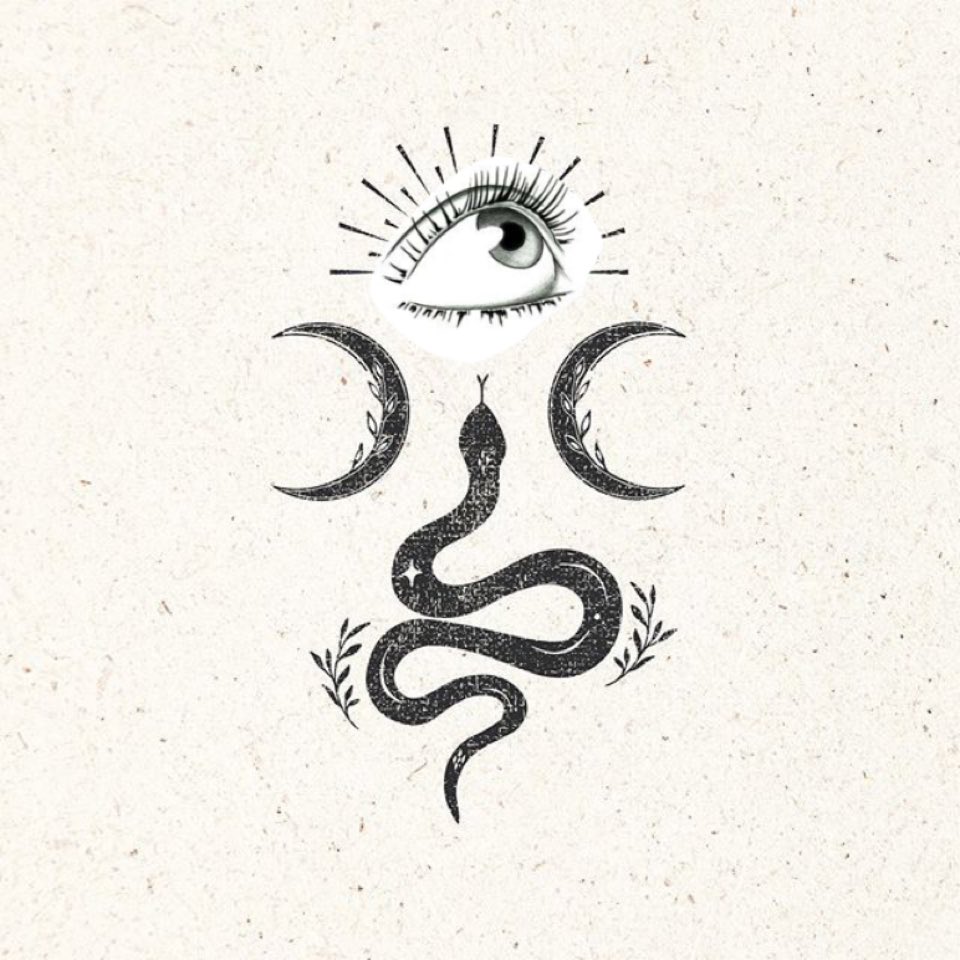 imnothingyet's tweet photo. #Medusa inspired, only edited from google https://t.co/sLjYkPrKkZ