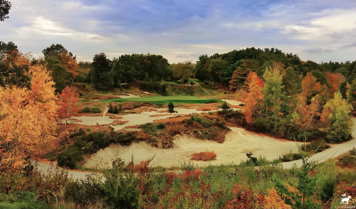 LinksGems's tweet image. Boston Golf Club is a 2005 Gil Hanse original in the style of Pine Valley, which is to say it is a beautiful and challenging romp through the forest. @BostonGolfClub is home to one of the finest professional staffs in the game and to one of the warmest memberships in New England.