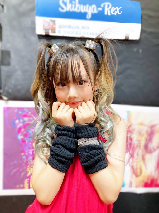 Twitterのコスプレ画像3