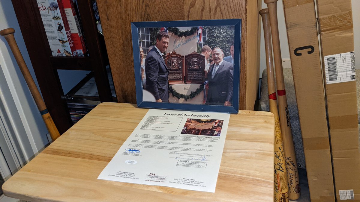 lanc_supcap3841's tweet photo. Listed some nice #tedwilliams #signed and framed #jsacertified #photos Enjoy... @cliff @Markhoyle4 @RALewis3 #baseballmemorabilia #joedimaggio #baseball #mlb https://t.co/qmdROGqspF