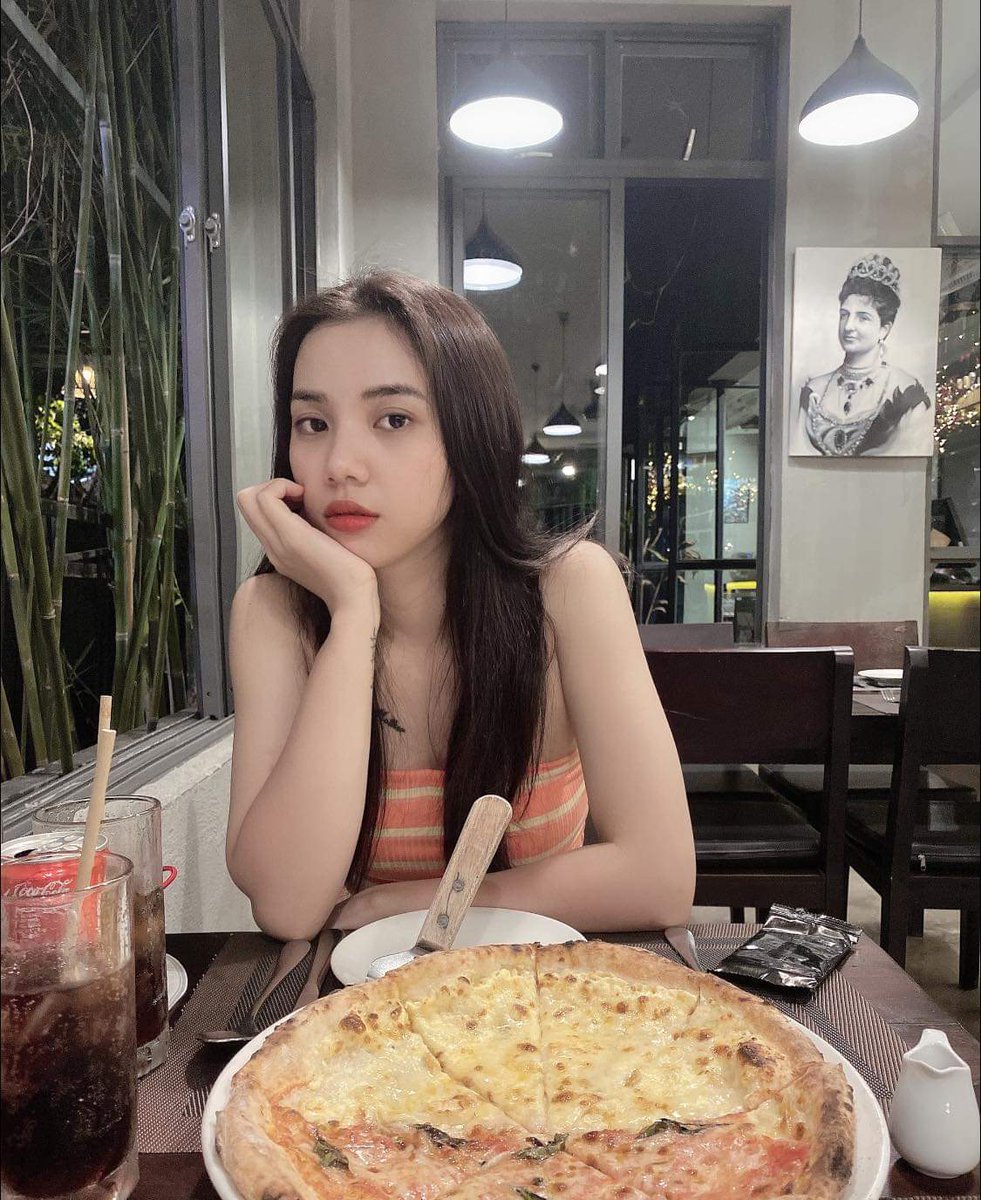 nolovemaxsome's tweet photo. Đụ cả đêm với mấy ah . Giờ mới cho ăn https://t.co/9X2PI0qDUN