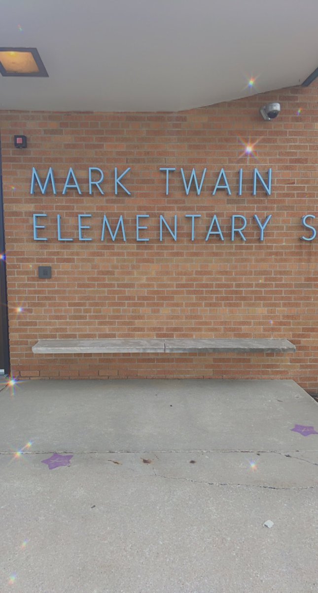 NikkieMBA's tweet photo. Shout out to @AllAboutKids8 for trusting me in handling the duties of Principal of the day at our sister school.  She could have chosen anyone, but she chose me.  That’s what true leadership is.  It was an amazing day.   

#Adminintraining https://t.co/qwB52MwkKq