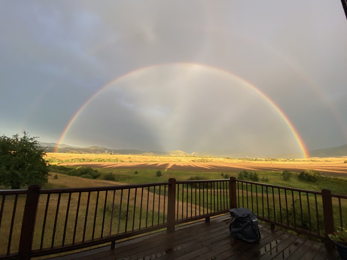 heatherchvojka's tweet photo. @DanRather https://t.co/4LENRhl7iv