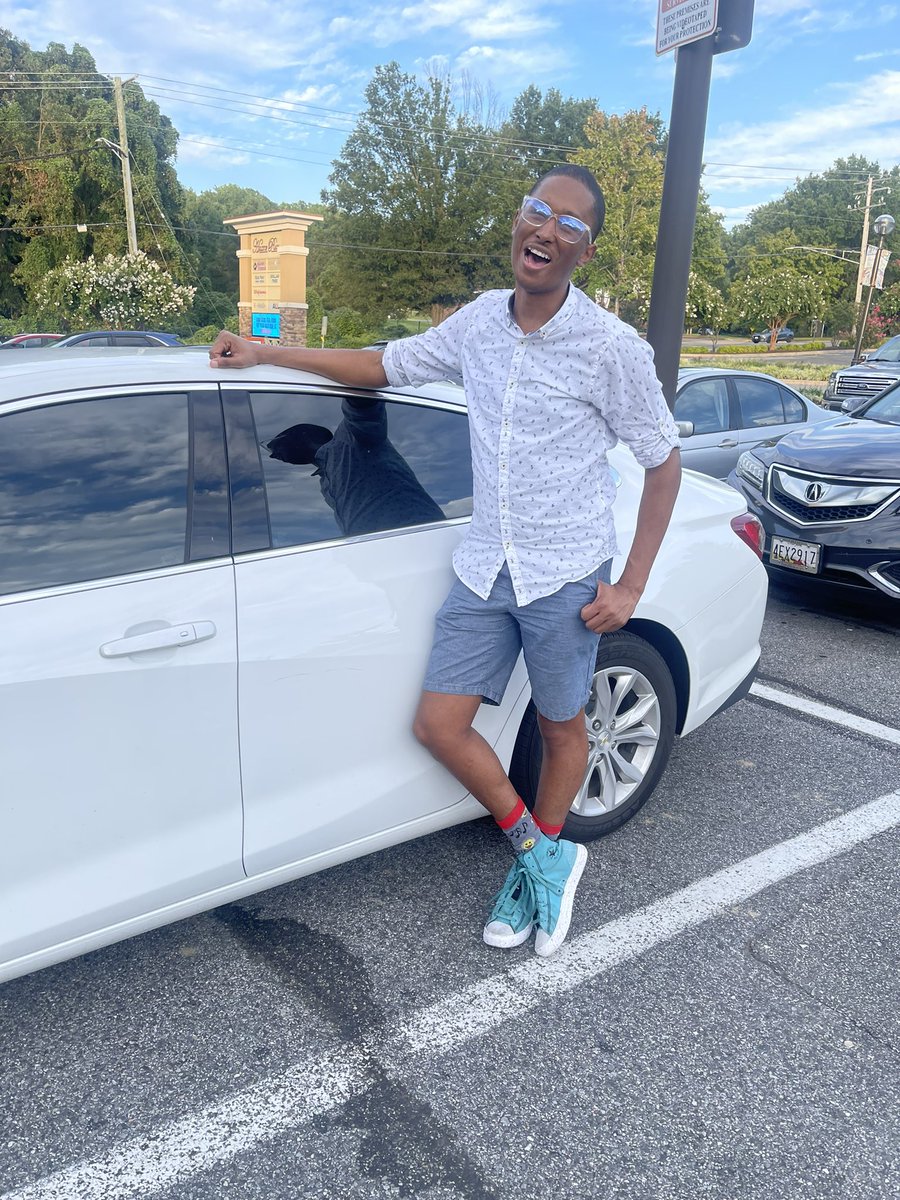 OcieSBanks's tweet photo. The first day of year 6 of teaching was absolutely phenomenal! #BlackConductor #BlackMusicEducator #BlackMaleEducator #OSBMusic https://t.co/jFCqnj3PRR