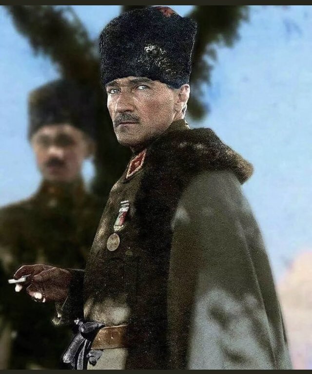 ChpMimar's tweet photo. Bağımsızlığımızı borçlu olduğumuz, #30AgustosZaferBayrami’mız kutlu olsun.

Mustafa Kemal Atatürk’ü sevgiyle, saygıyla ve özlemle anıyorum.

Atatürk ve tüm silah arkadaşlarına minnettarız 🙏🙏❤️💫💫 https://t.co/5D5HeL40TM