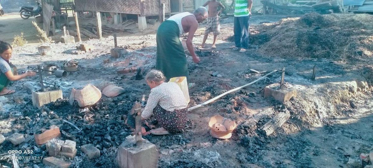 PVamplify's tweet photo. 📆 Join us TOMORROW❗

People in #Myanmar’s Dry Zone have suffered a worsening humanitarian crisis w/ little support from int'l aid providers. A local aid worker will share her expertise &amp; experiences w/ humanitarian challenges &amp; aid distribution. 

RSVP: https://t.co/Xdb5OKcVC9 https://t.co/w3VoGaOTwk