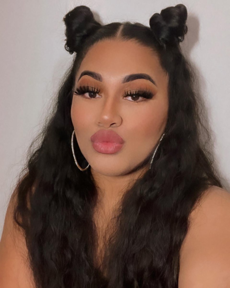 Tongan_Mami's tweet photo. 😈 https://t.co/oCe8eUeWxU