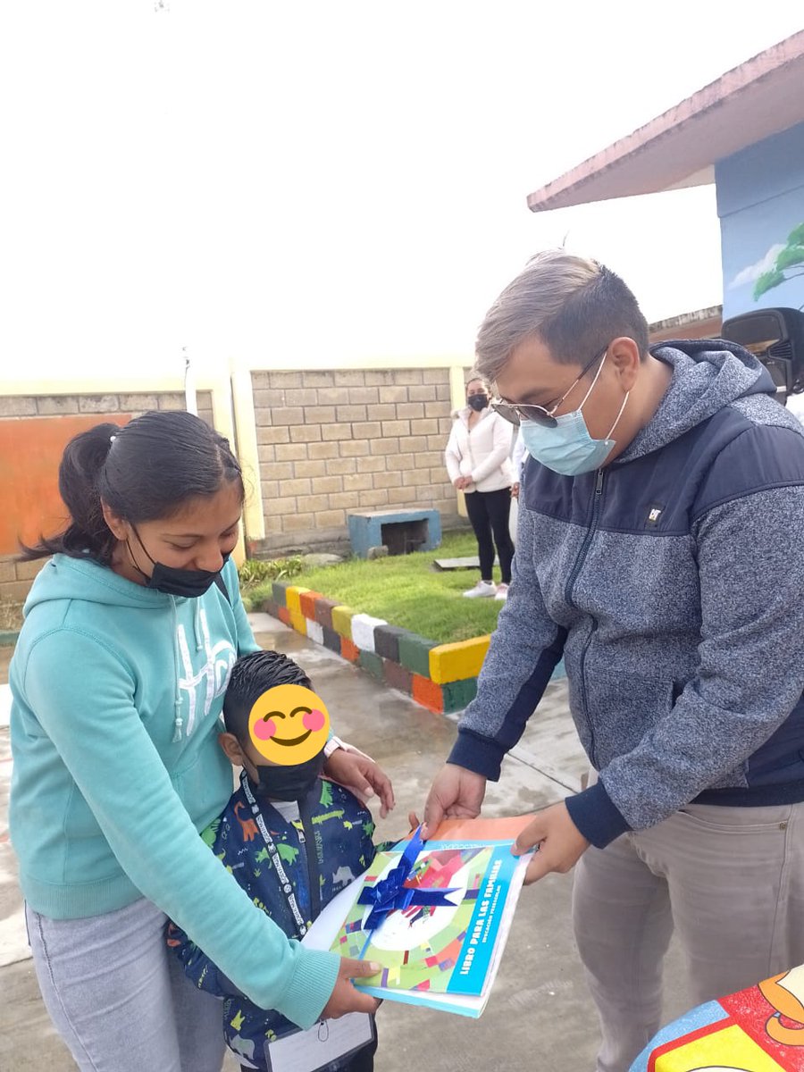 MirkisGonz's tweet photo. #Iniciodelcicloescolar2022_2023
@TinocoGRogelio 
@SrebVb
En el Jardín de Niños Sor Juana Inés de la Cruz.  15EJN4390O hoy abre sus puertas para brindarles la atencion a niños y niñas que inician su educación preescolar.  Estamos seguros qué compartiremos muchas experiencias https://t.co/e30ZxgwLFZ