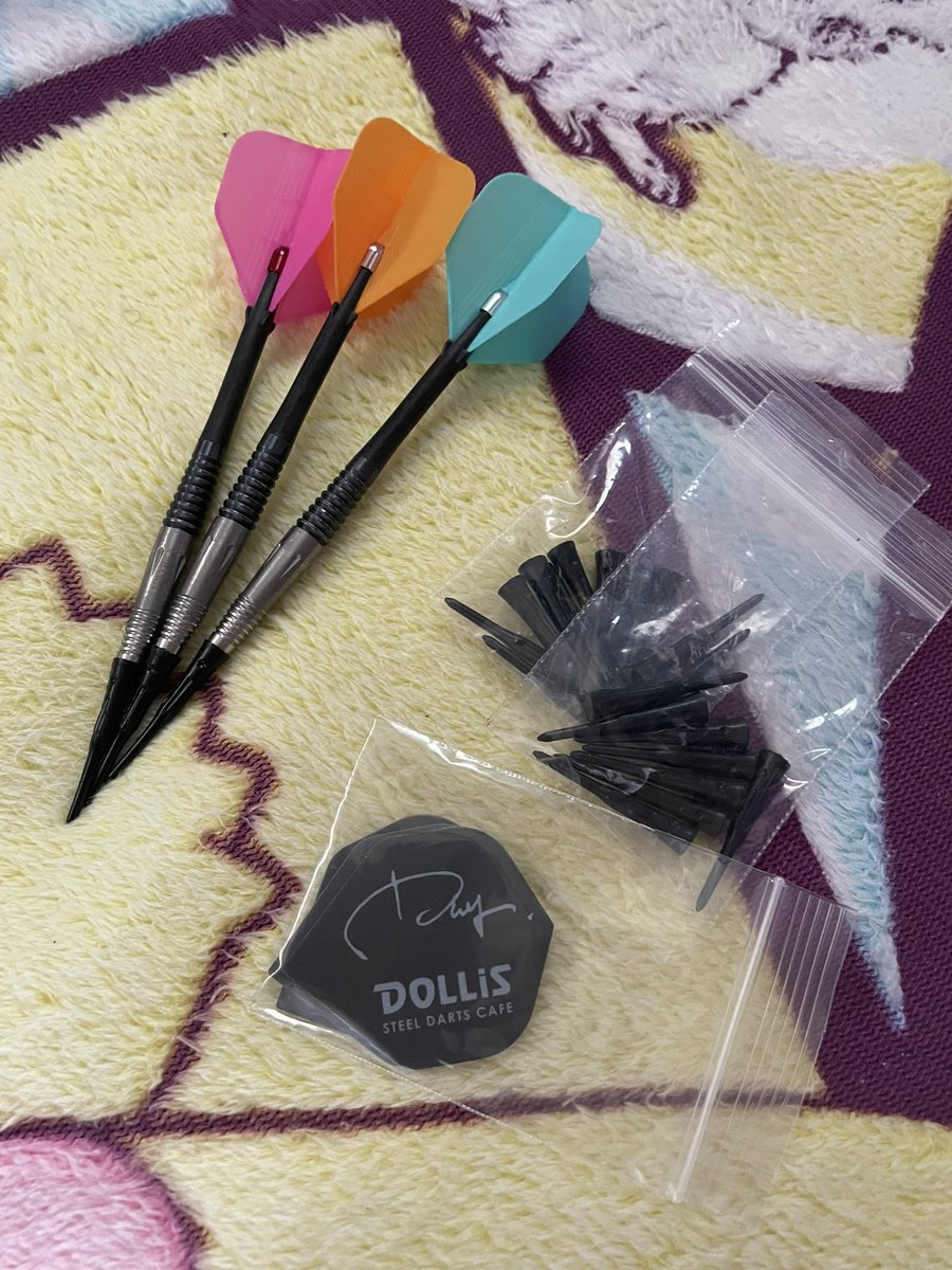 daruma180darts's tweet photo. ドリーさんのチップ届きました🎁

買ったその30分後くらいに発送ありがとうございました😊

おまけまでありがとうございます🙇

簡単にインプレッションしたいと思います!

#ダーツ好きな人と繋がりたい 
#4BA
#ACUTE https://t.co/MD5Bf2DOxu