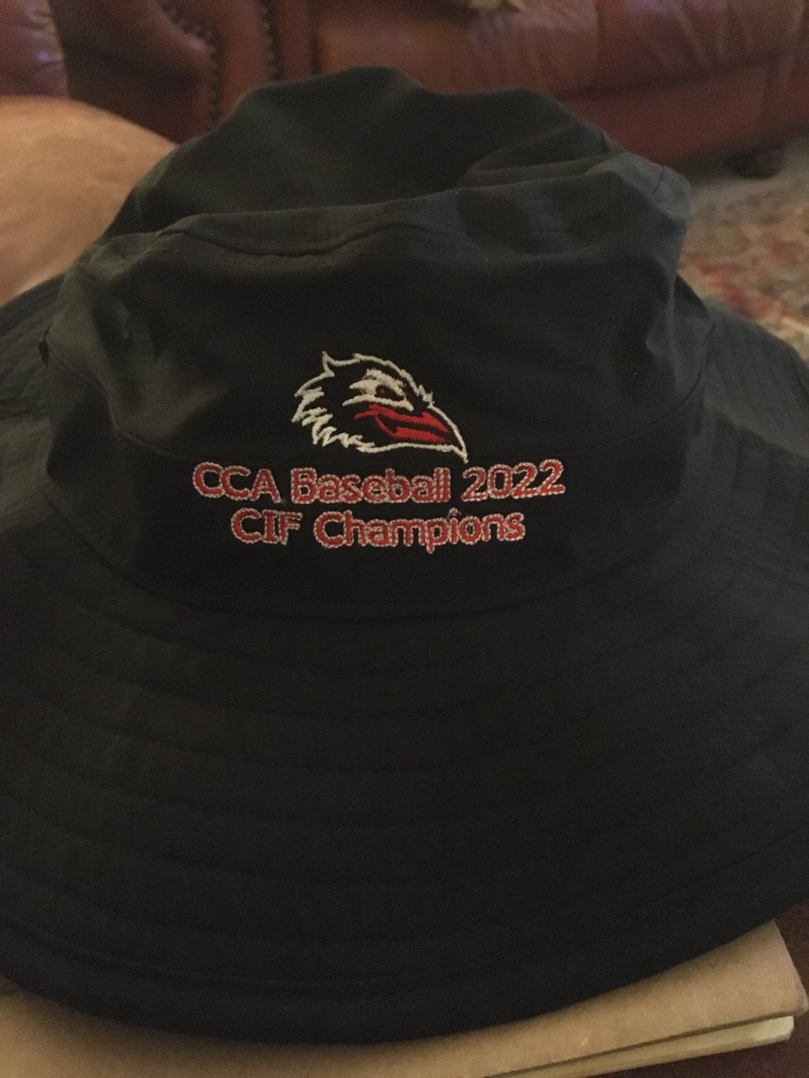 ccaravensbasebl's tweet photo. Nice hat! Fall ball starts Sept 7 and runs until Nov 4. ⁦@CCARaven⁩ #baseball ⁦@CanyonCrest_AD⁩ https://t.co/NUAHtz4Mgi