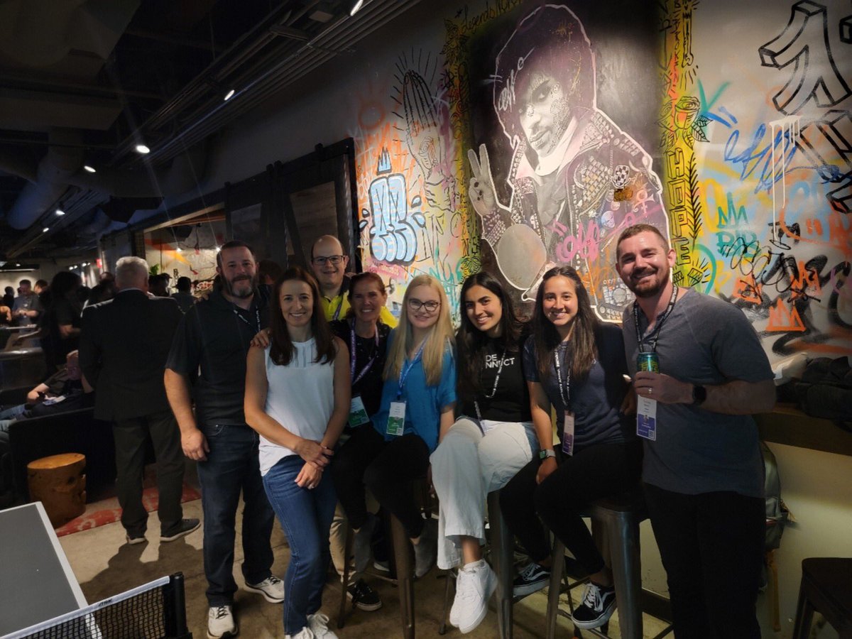 Go #VMUG! More #VMwareExplore fun at SPiN 🏓