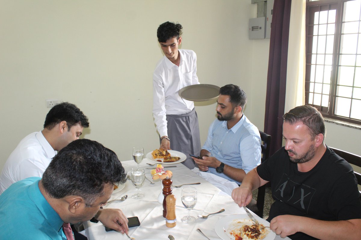 BsduOfficial's tweet photo. Master the art of Hospitality with us!! 
Apply Now: https://t.co/HIjuszgi3G
Make a bright future in the field, with Three Industry Internship Experience During your B.Voc Program.
#BSDUSkill #Admission2022 #AdmissionOpen #TuesdayThoughts #TopicTuesday #TransformationTuesday https://t.co/i4jlY1hGb7