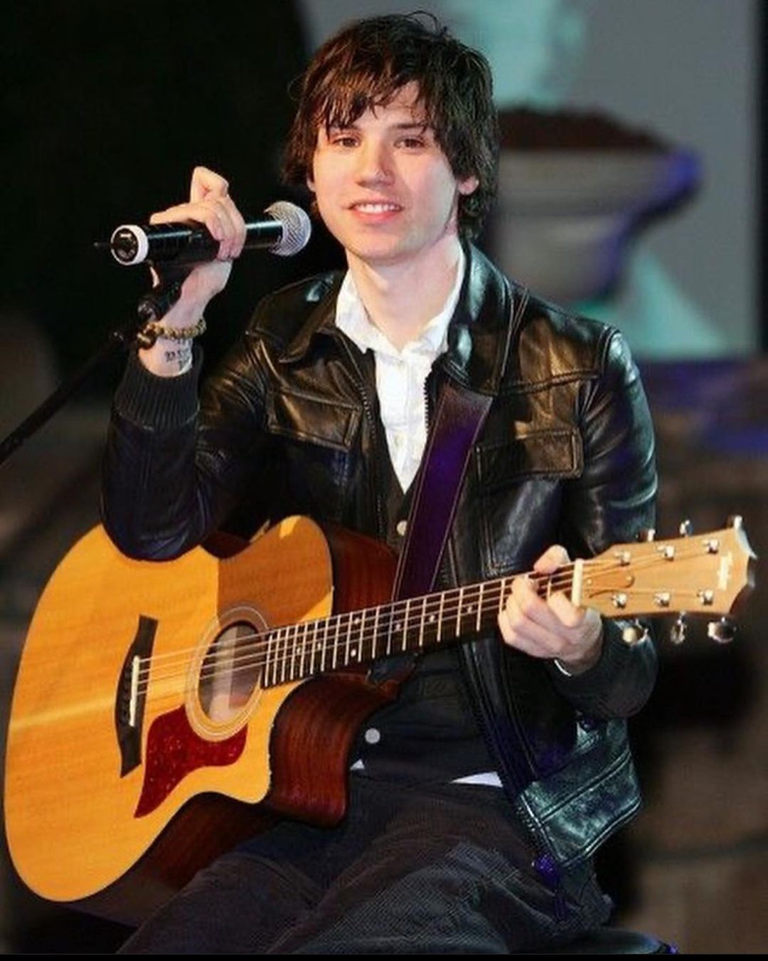 Happy Birthday to ,Ryan Ross of Panic! At The Disco. 