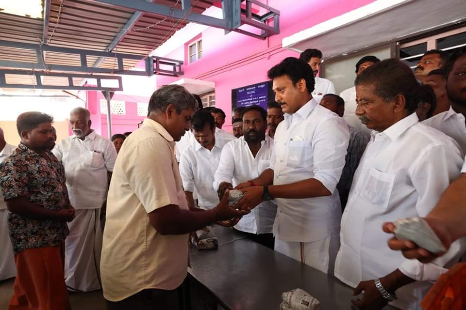 Dr. Anbil Mahesh tweet media