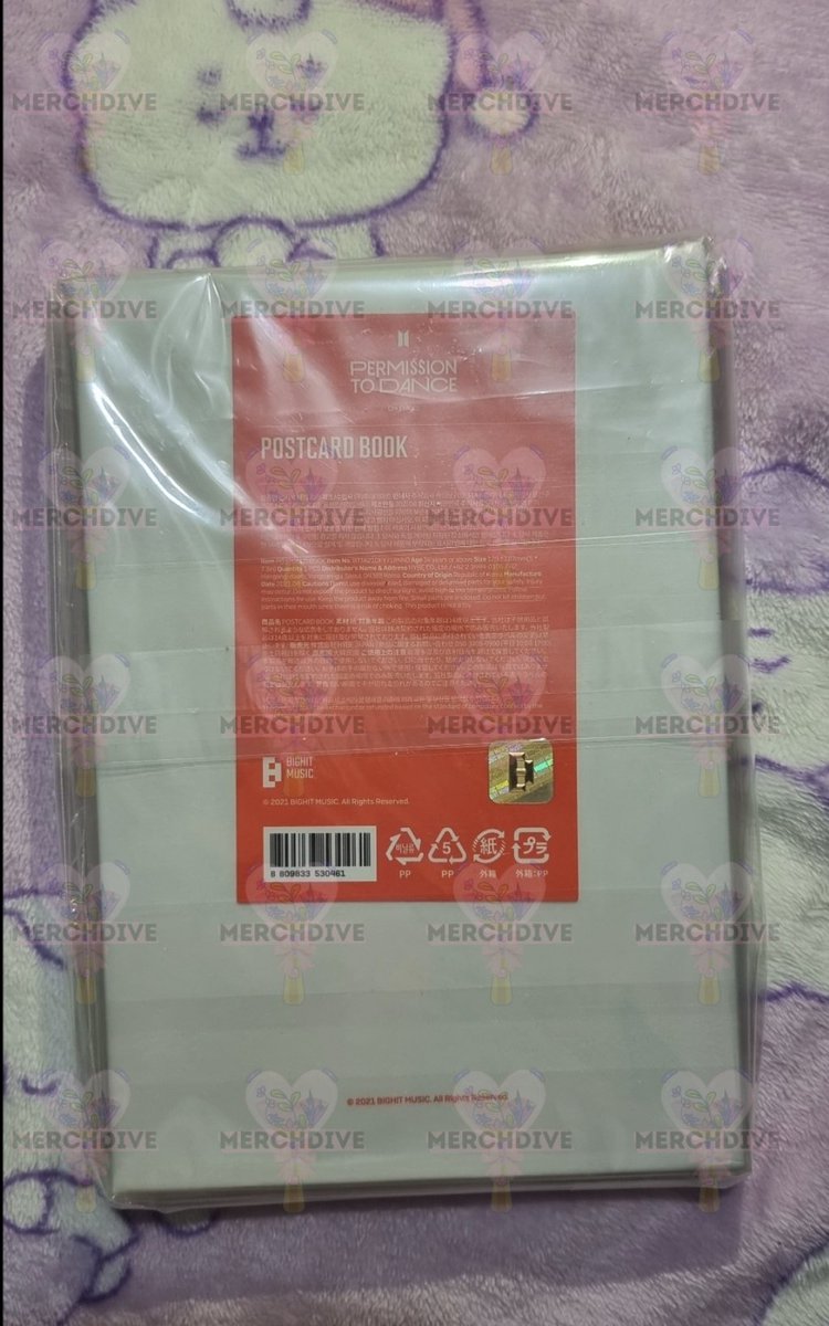 MerchDive's tweet photo. WTS/LFB For Sale 
#BTS #PermissionToDance #PTD #Photobook
Brand new
2 pcs available
Buy from this post to avail of special price 
PAY only P 1,300.00 inclusive of GGX SF anywhere w/in MANILA
+ 100 for non-Manila residents
+ ISF for intl buyers
DM/comment to buy/claim 😊 https://t.co/6qSbuZUcxp