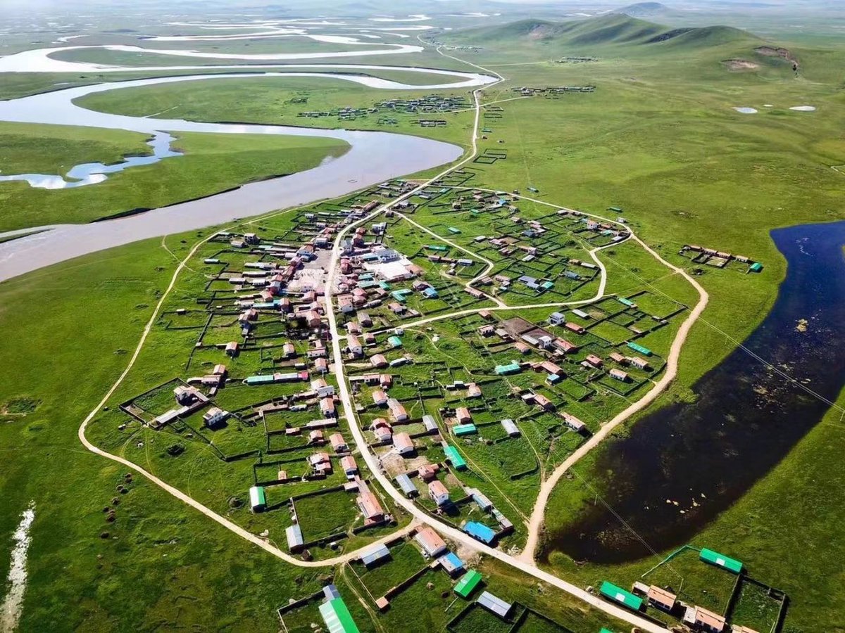 sangyalkunchok's tweet photo. My #hometown #zodge(མཛོད་དགེ) in eastern #Tibet, which is also the biggest #wetland in #Asia. https://t.co/eDFlrrT4jv