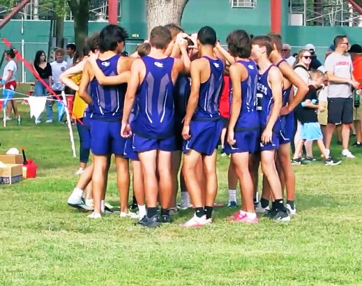 melzee003's tweet photo. 1st XC meet of the season! Vince Zavala Invite 8.26.22. #tornadohill #GIPride #GoIslanders #XC @PrepRunningNerd https://t.co/TjRtWfH7Zp