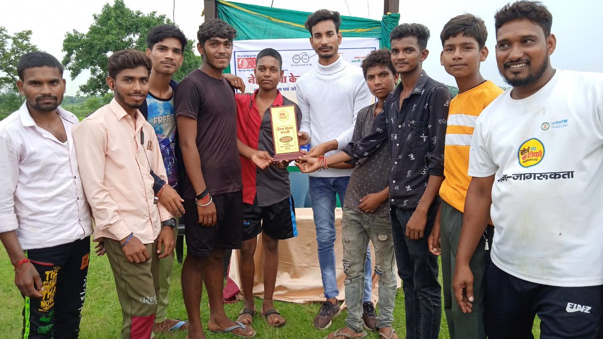 nykschampa1's tweet photo. Various sporting events were organised by @nykschampa1 on the occasion of National Sports Day 2022 in Navagarh Block.
@Nyksindia @YASMinistry @cbcbilaspur https://t.co/cZXrvi1h3z