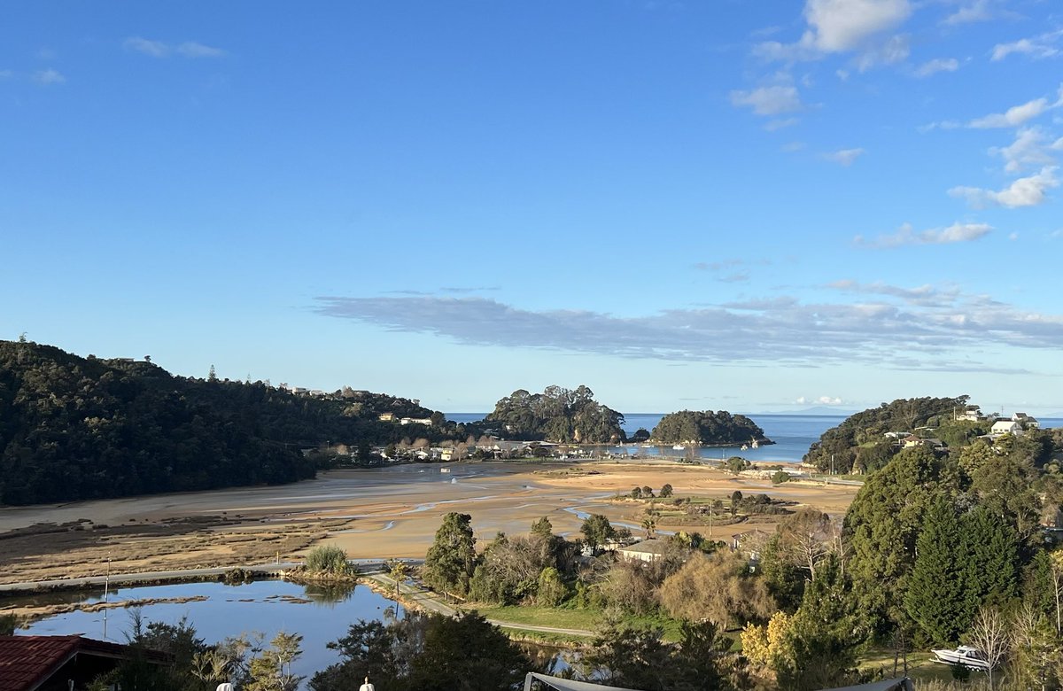A gorgeous evening in Kaiteriteri as we wait for our colleagues to arrive for our  retreat #thrivingdoctors #TIMSpring22