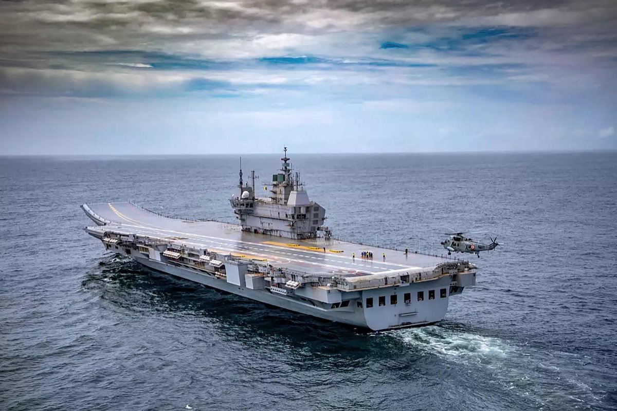 KhakiLab's tweet photo. #DidYouKnow? The #IndianNavy has been a pioneer in '#MakeInIndia' and ‘#AtmaNirbharBharat’ since 1960.  Cmde @srikantkesnur VSM (Retd) takes us on this splendid  journey of a 'Builder's Navy', at our Online Talk #TransitionToTransformation, on Sat, 3rd Sep, 6 pm IST, on Zoom. https://t.co/k5fln1aEzP