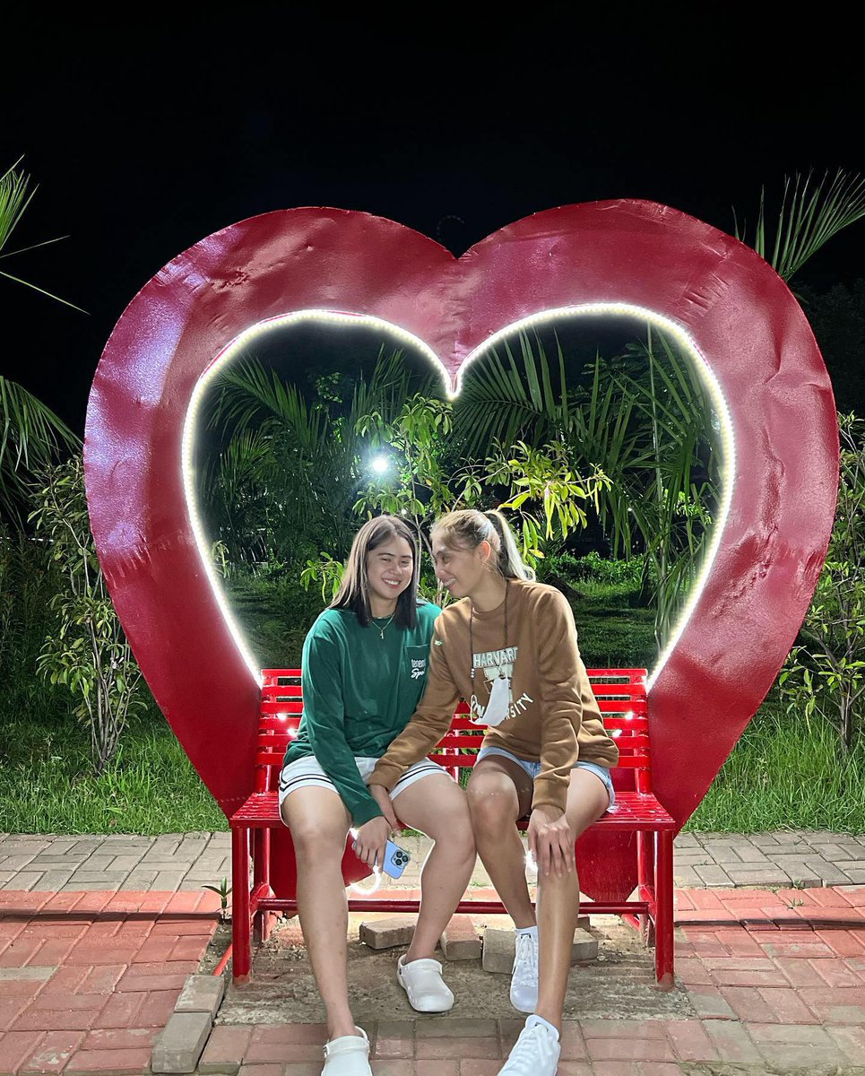 LOOK: Volleyball stars Ivy Lacsina and Deanna Wong delighted their fans with their sweet travel photos.

“Go around the world with you, my greatest adventure,” Lacsina wrote on Instagram. | 📷: Ivy Lacsina