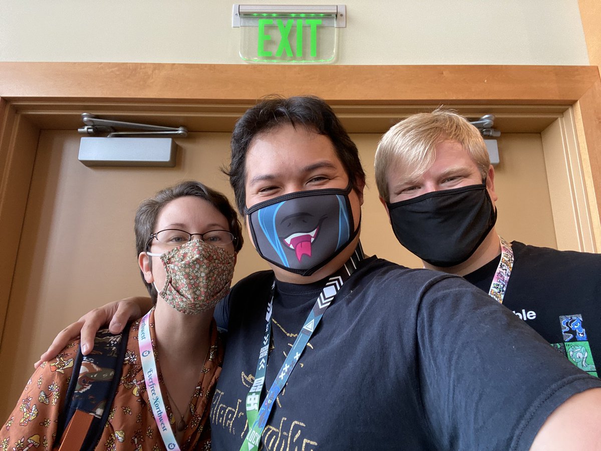 exeodying's tweet photo. As always, it’s a pleasure to see these folks at @EverfreeNW! #BroniesReact/@SemiPerfectPod Crew, you literally always brighten my day and I am blessed for friends like all of you! Hope to see you next year! #EFNW22 @ACRacebest https://t.co/q275DvOU63